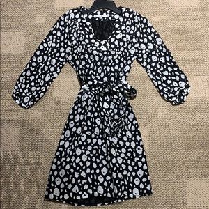 Annie Griffin Small Black & White LongSleeve Dress